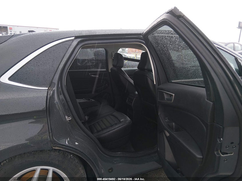 VIN 2FMPK4J90MBA24182 2021 FORD EDGE SEL