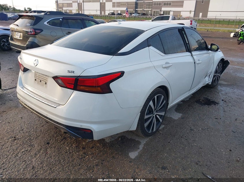 2020 NISSAN ALTIMA auction photo 4