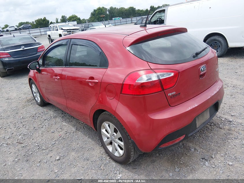 Vin: knadn5a33f6441181, lot: 45917643, kia rio ex 20153