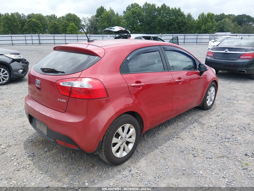 Vin: knadn5a33f6441181, lot: 45917643, kia rio ex 20154
