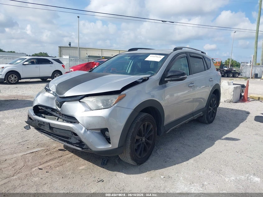 2018 Toyota Rav4 Adventure 2T3RFREV7JW696092 photo 1