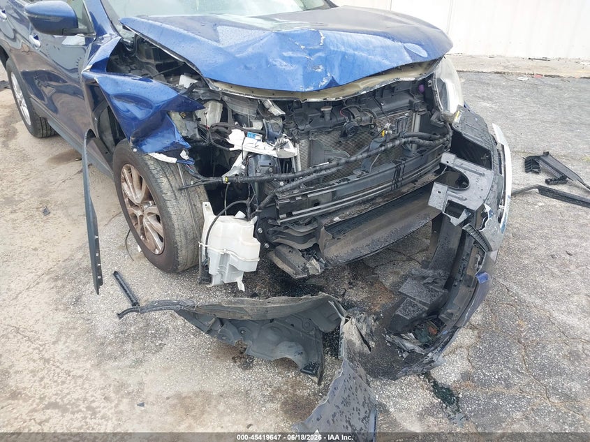 2019 NISSAN ROGUE auction photo 6