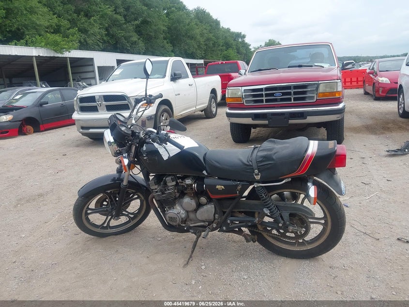 1983 YAMAHA XJ MOTO 4