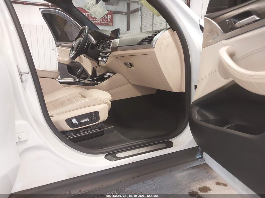 2021 BMW X3 auction photo 5