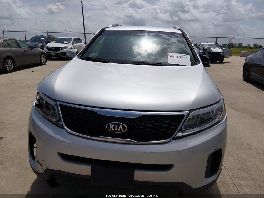 2014 KIA SORENTO auction photo 6