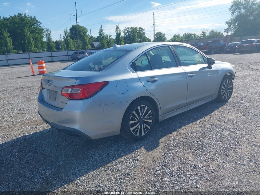 Vin: 4s3bnaf65j3042630, lot: 45917864, subaru legacy 2.5i premium 20184