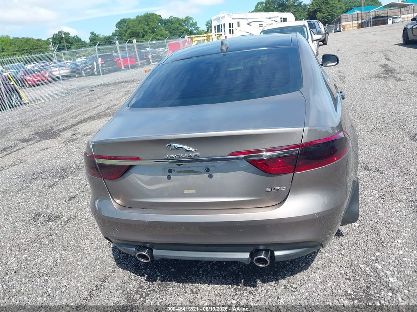 2017 Jaguar Xf 35T Premium VIN: SAJBD4BV5HCY35679 Lot: 45419821