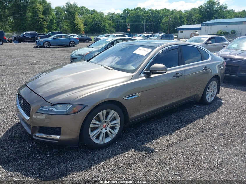 Vin: sajbd4bv5hcy35679, lot: 45917872, jaguar xf 35t premium 20172