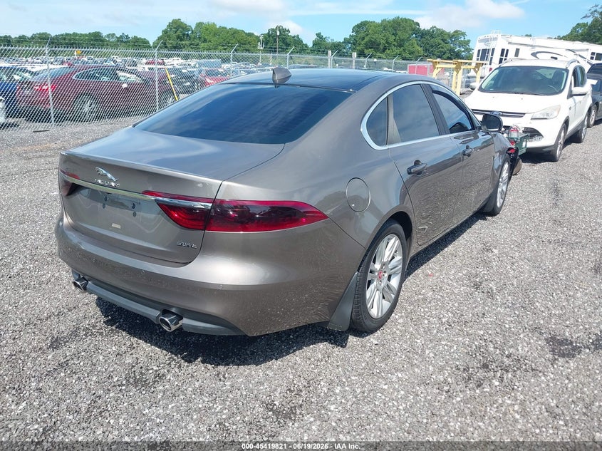 Vin: sajbd4bv5hcy35679, lot: 45917872, jaguar xf 35t premium 20174