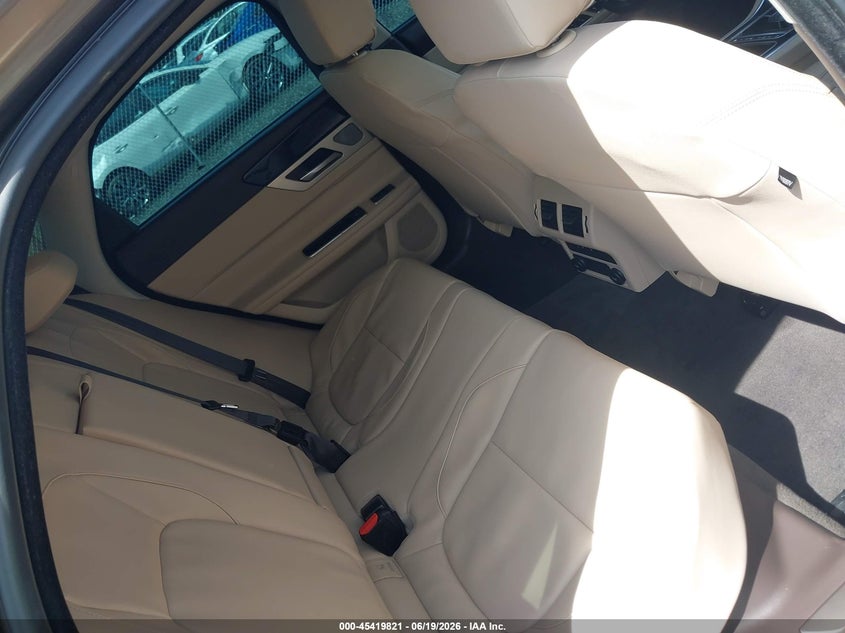 2017 JAGUAR XF auction photo 8