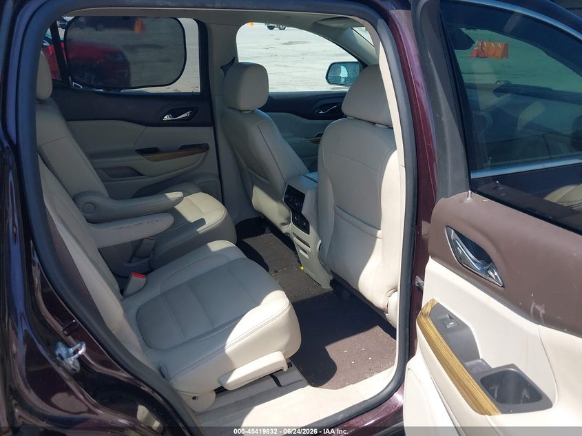 2017 GMC ACADIA auction photo 8