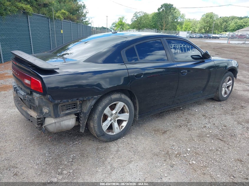 Vin: 2c3cdxbg5dh555004, lot: 45917987, dodge charger se 20134