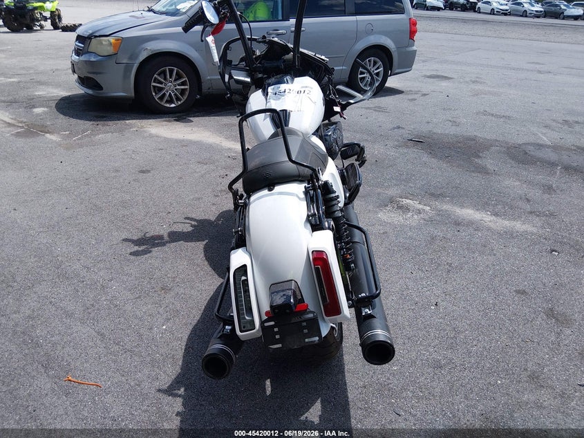 2025 Harley-Davidson Fltrx VIN: 1HD1KH711SB631745 Lot: 45420012