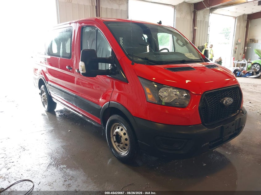 2021 FORD TRANSIT-250 auction photo 1