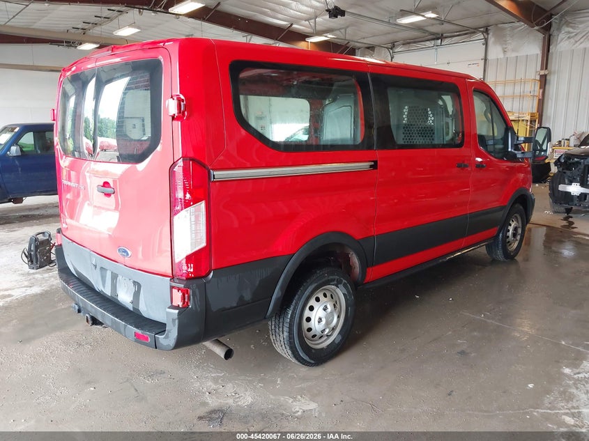 2021 FORD TRANSIT-250 auction photo 4