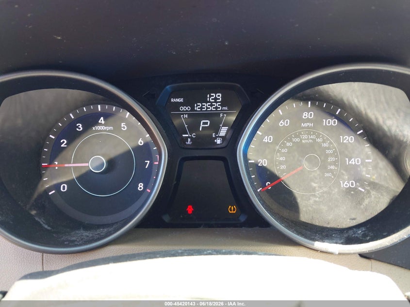 2013 HYUNDAI ELANTRA auction photo 7