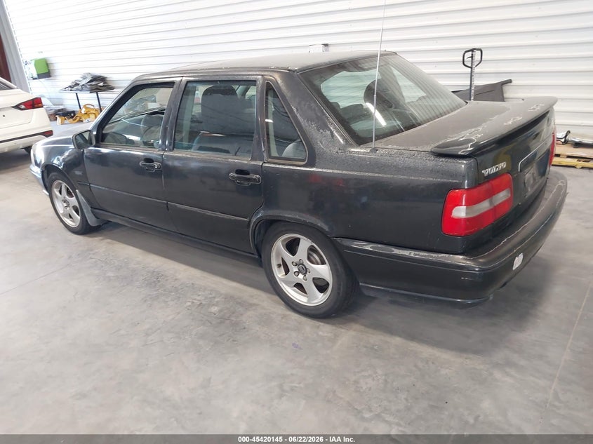 1998 VOLVO S70 auction photo 3