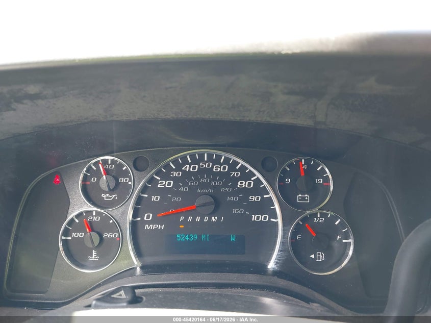 2016 CHEVROLET EXPRESS 3500 LT — Фото 7