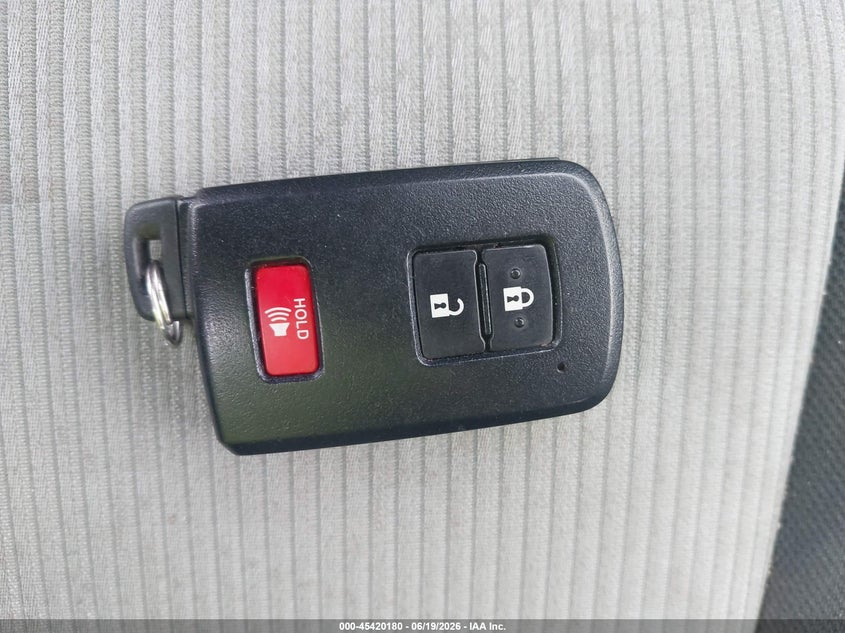 2012 Toyota Prius C Three VIN: JTDKDTB34C1004864 Lot: 45420180