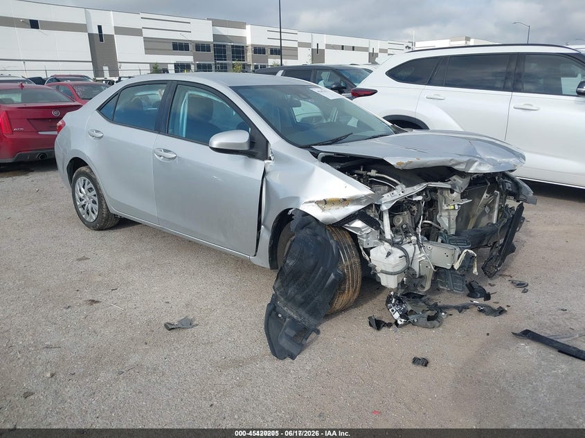 2018 TOYOTA COROLLA LE