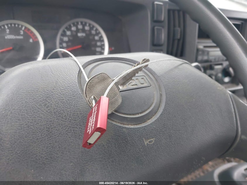 2015 Isuzu Npr Dsl Reg At VIN: JALC4W165F7000940 Lot: 45420214