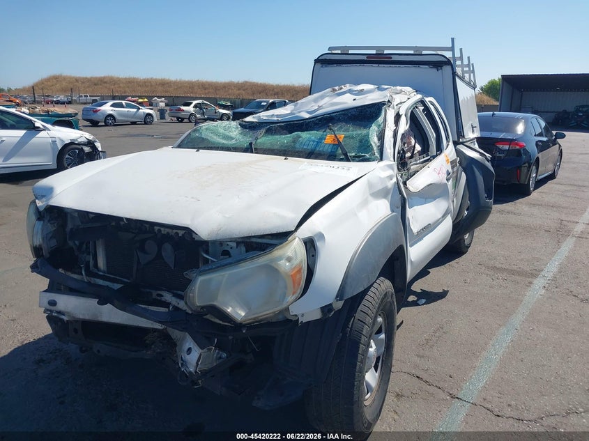 5TFTU4GN7DX040647 2013 Toyota Tacoma Prerunner V6 photo 1