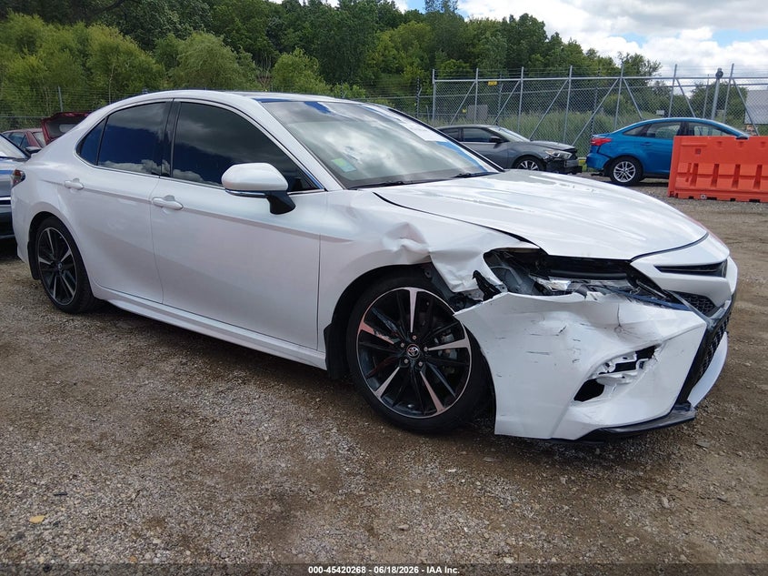 TOYOTA CAMRY XSE 2018
