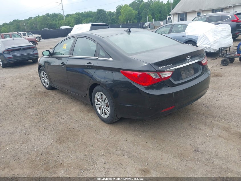 2011 HYUNDAI SONATA auction photo 3