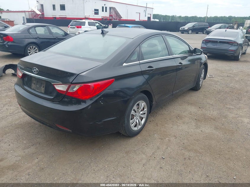 2011 HYUNDAI SONATA auction photo 4