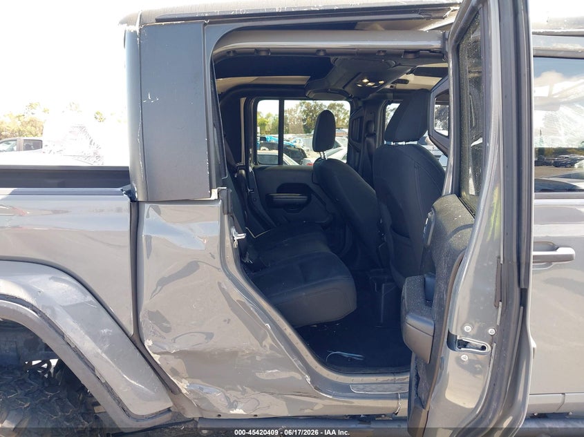 2021 Jeep Gladiator California Edition 4X4 VIN: 1C6HJTAG3ML543450 Lot: 45420409