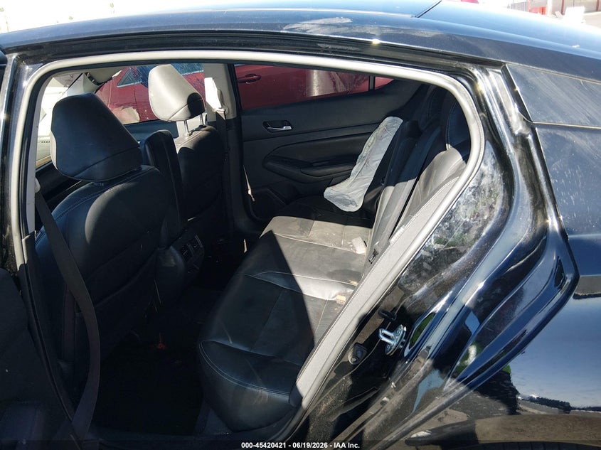 2019 NISSAN ALTIMA auction photo 8