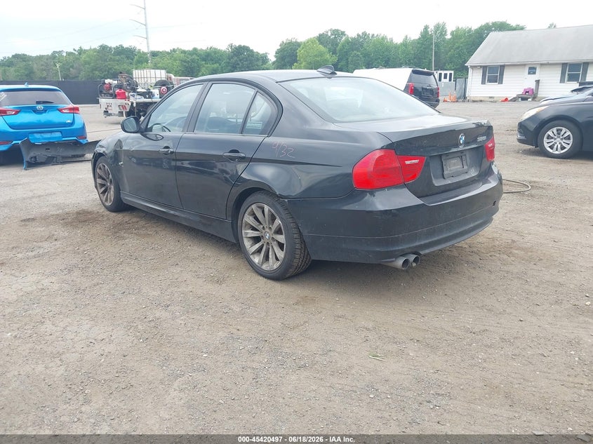 2011 BMW 328I auction photo 3