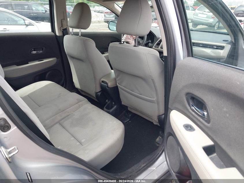 2019 HONDA HR-V LX — Photo 8