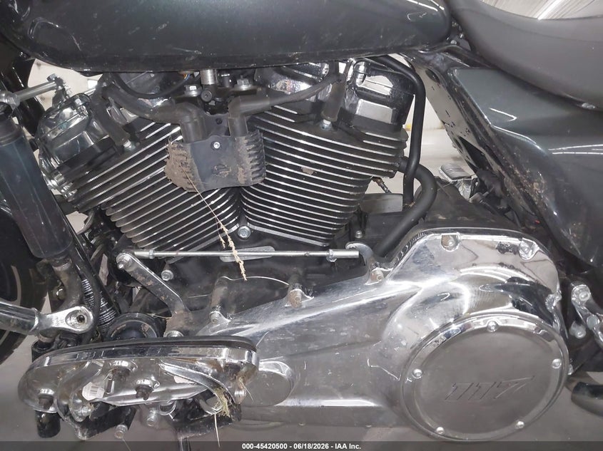 2025 Harley-Davidson Fltrx VIN: 1HD1KH718SB633590 Lot: 45420500