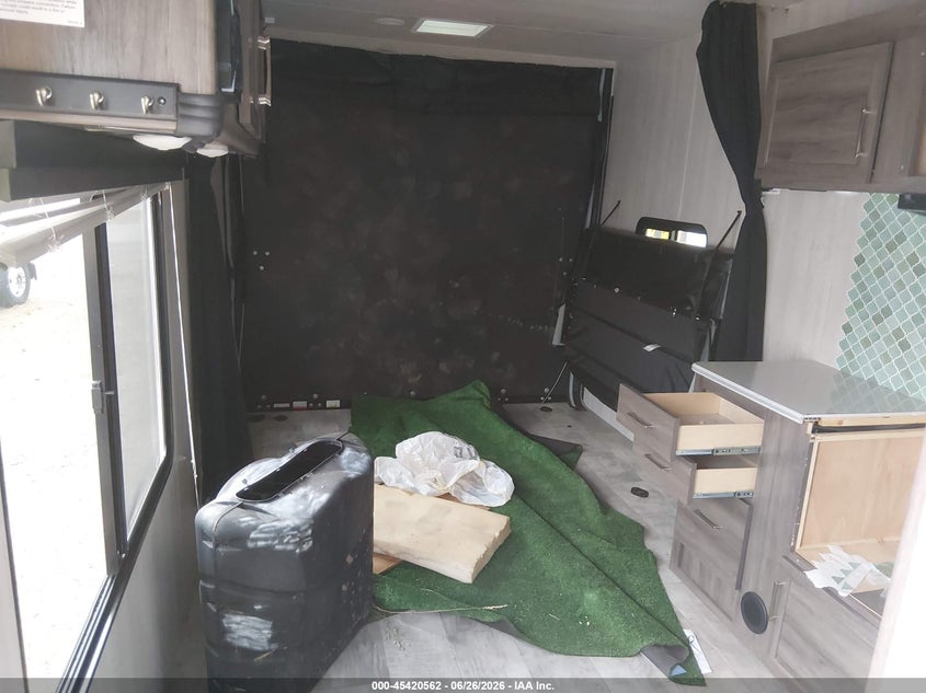 2022 GENESIS SUPREME TRAILER N/A