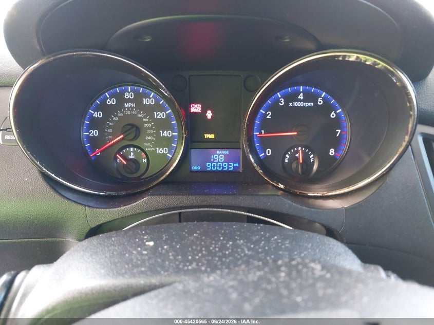 2012 HYUNDAI GENESIS auction photo 7