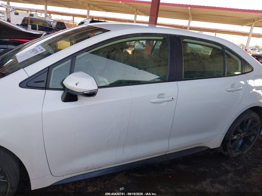 VIN JTDS4MCE4PJ101218 2023 TOYOTA COROLLA SE