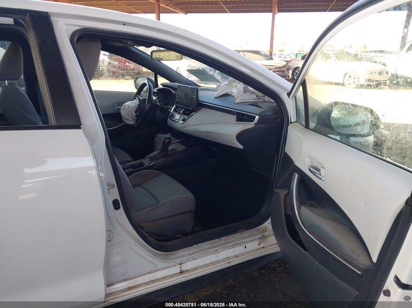 VIN JTDS4MCE4PJ101218 2023 TOYOTA COROLLA SE