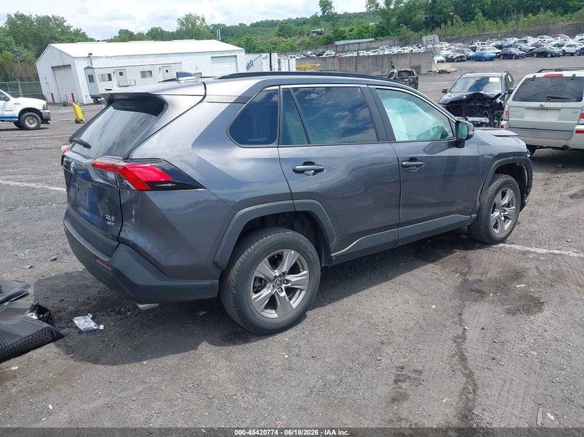 2022 TOYOTA RAV4 auction photo 4