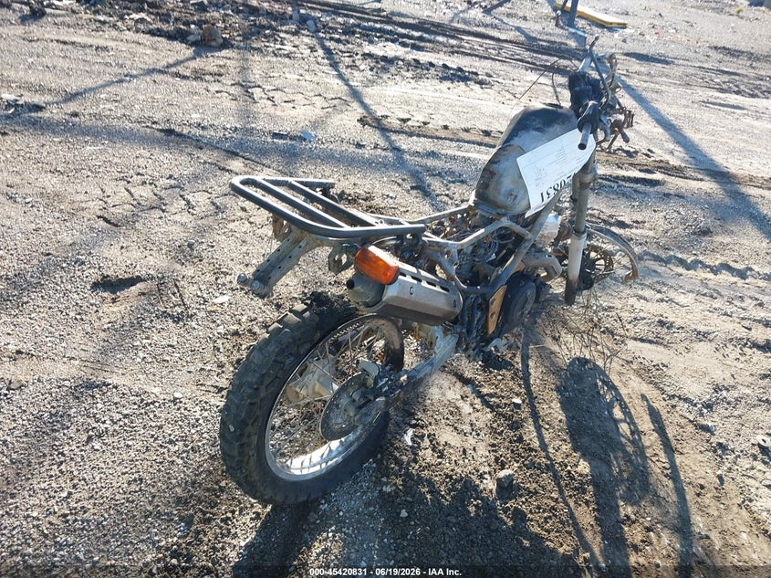 2010 YAMAHA XT250 auction photo 4