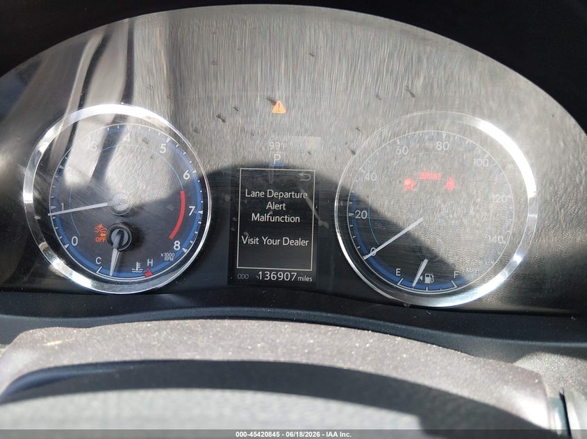 VIN 2T1BURHEXKC239145 2019 TOYOTA COROLLA SE