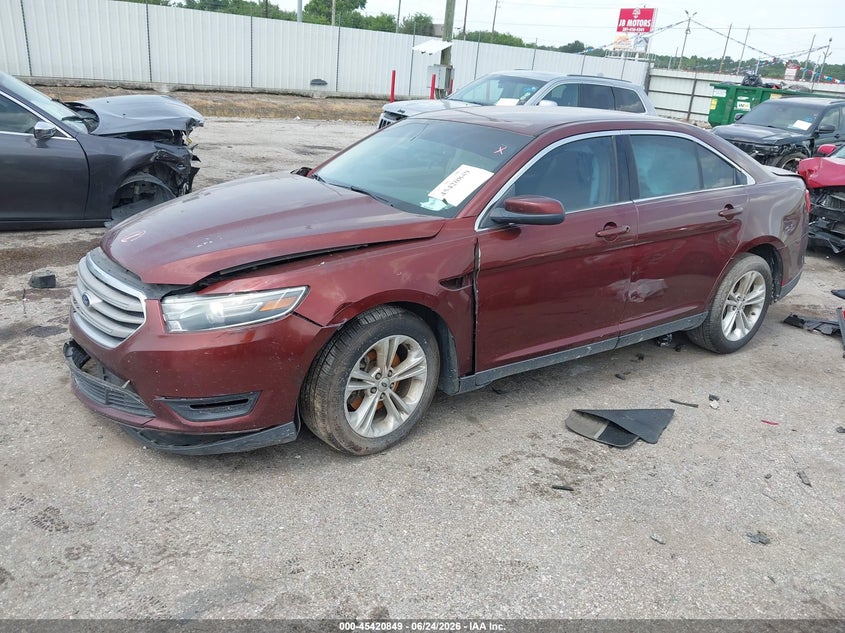 Vin: 1fahp2e88fg166829, lot: 45918900, ford taurus sel 20152