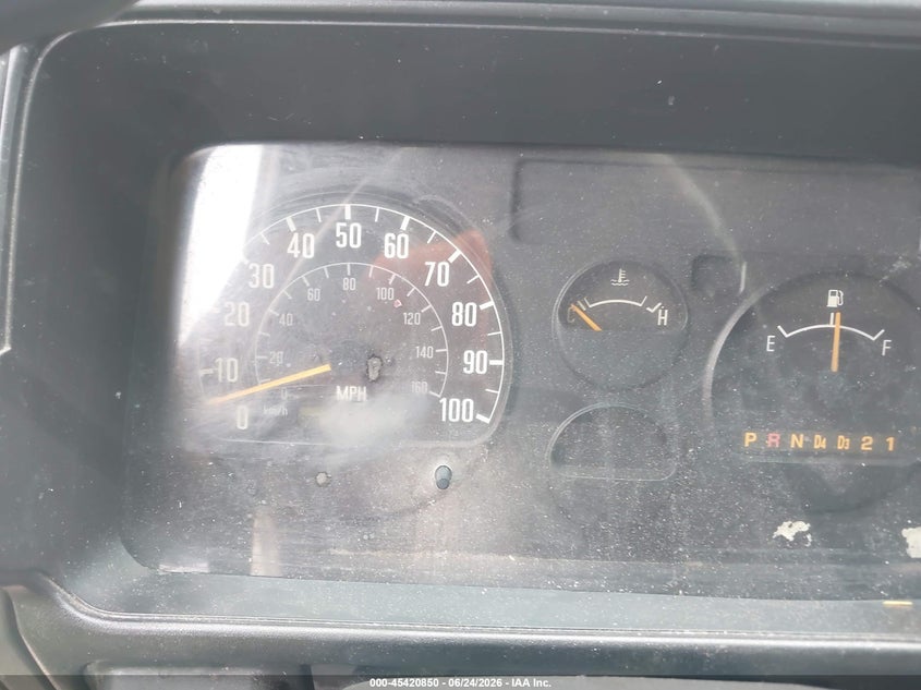 2000 ISUZU NPR TRUCK N/A