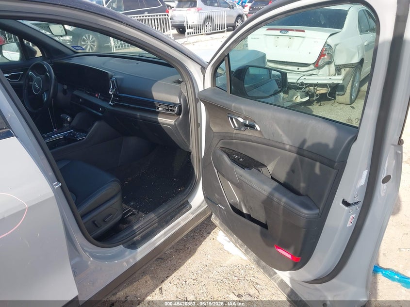 2025 KIA SPORTAGE auction photo 5