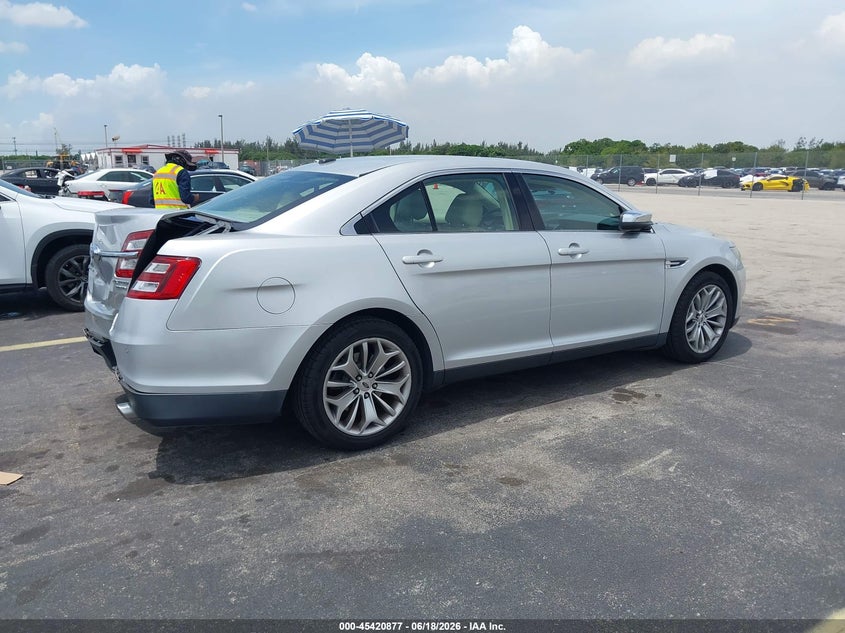 AtlanticExpress - Ford Taurus