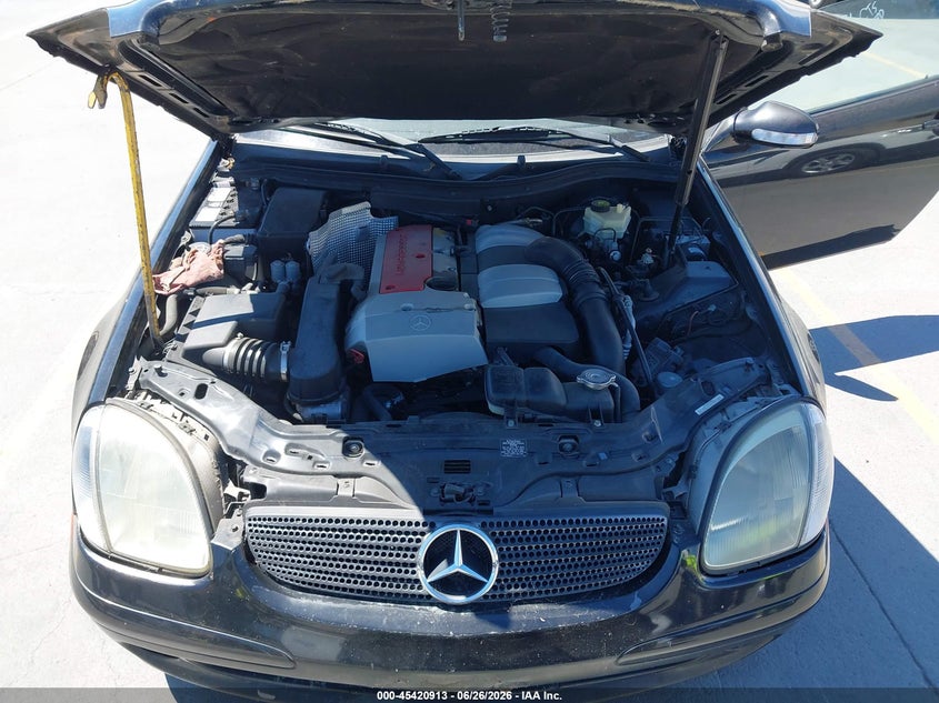 2002 Mercedes-Benz Slk 230 Kompressor VIN: WDBKK49F32F238036 Lot: 45420913