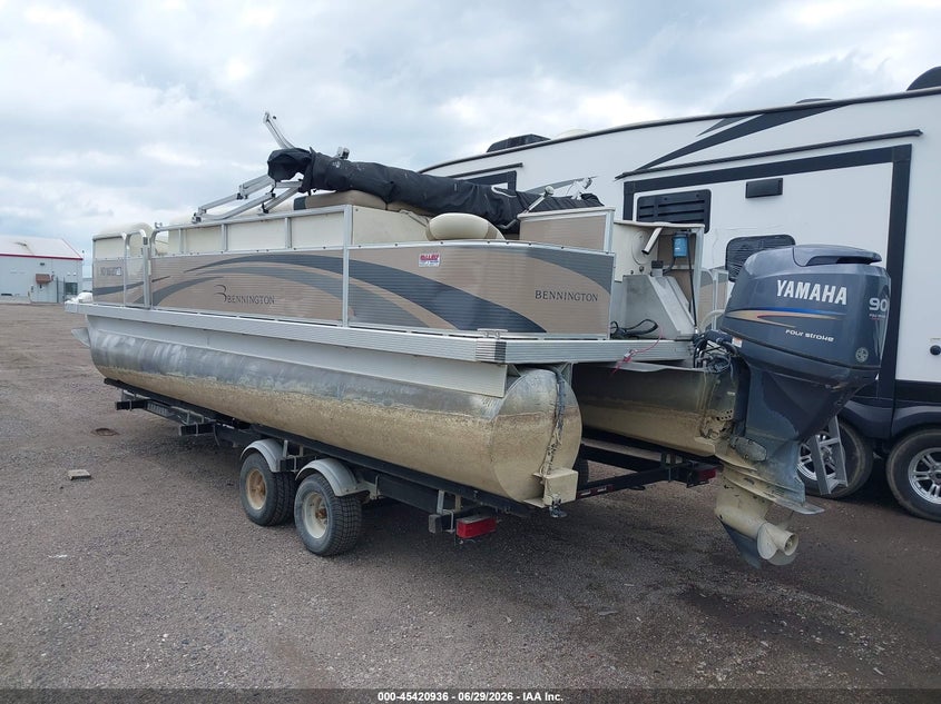 2009 BENNINGTON PONTOON auction photo 3