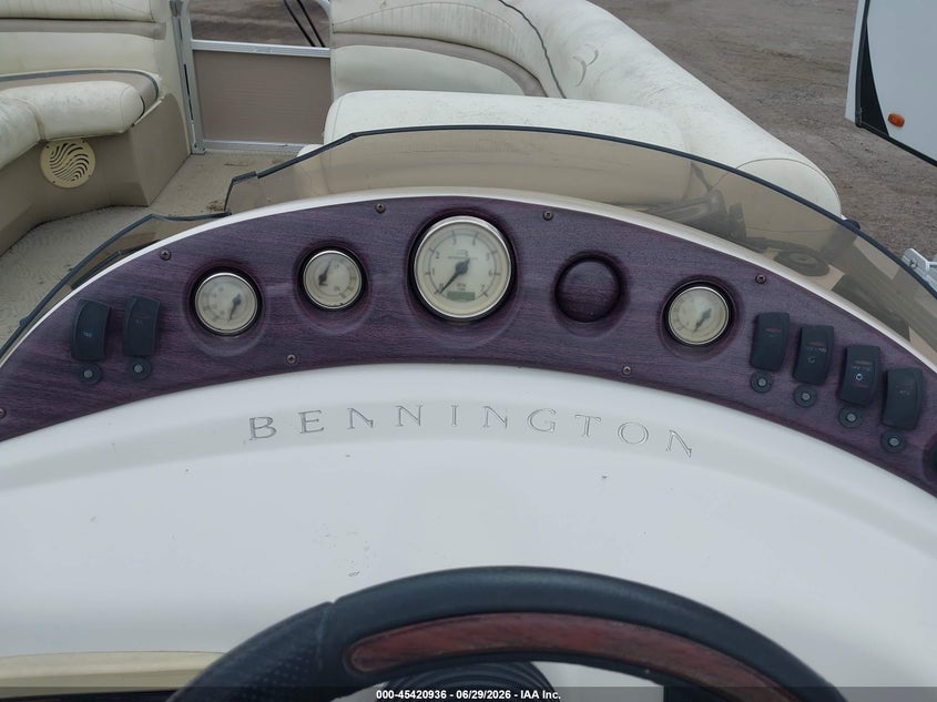 2009 BENNINGTON PONTOON auction photo 7