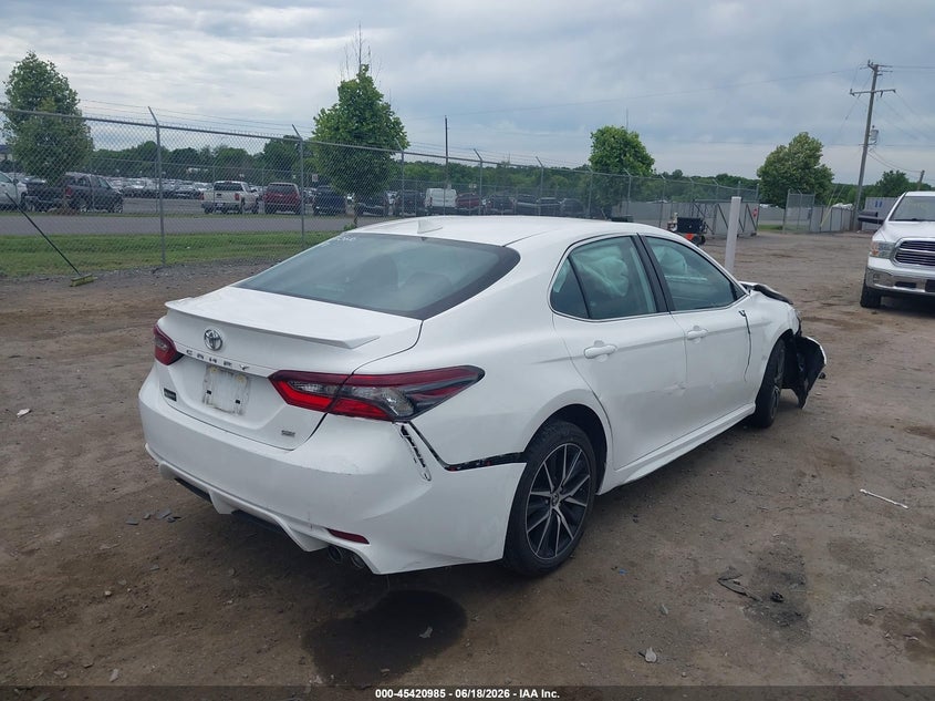 2024 TOYOTA CAMRY auction photo 4