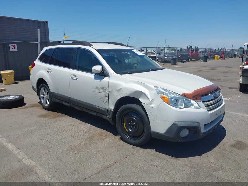 Vin: 4s4brbcc2d3204380, lot: 45919045, subaru outback 2.5i premium 2013 img_1